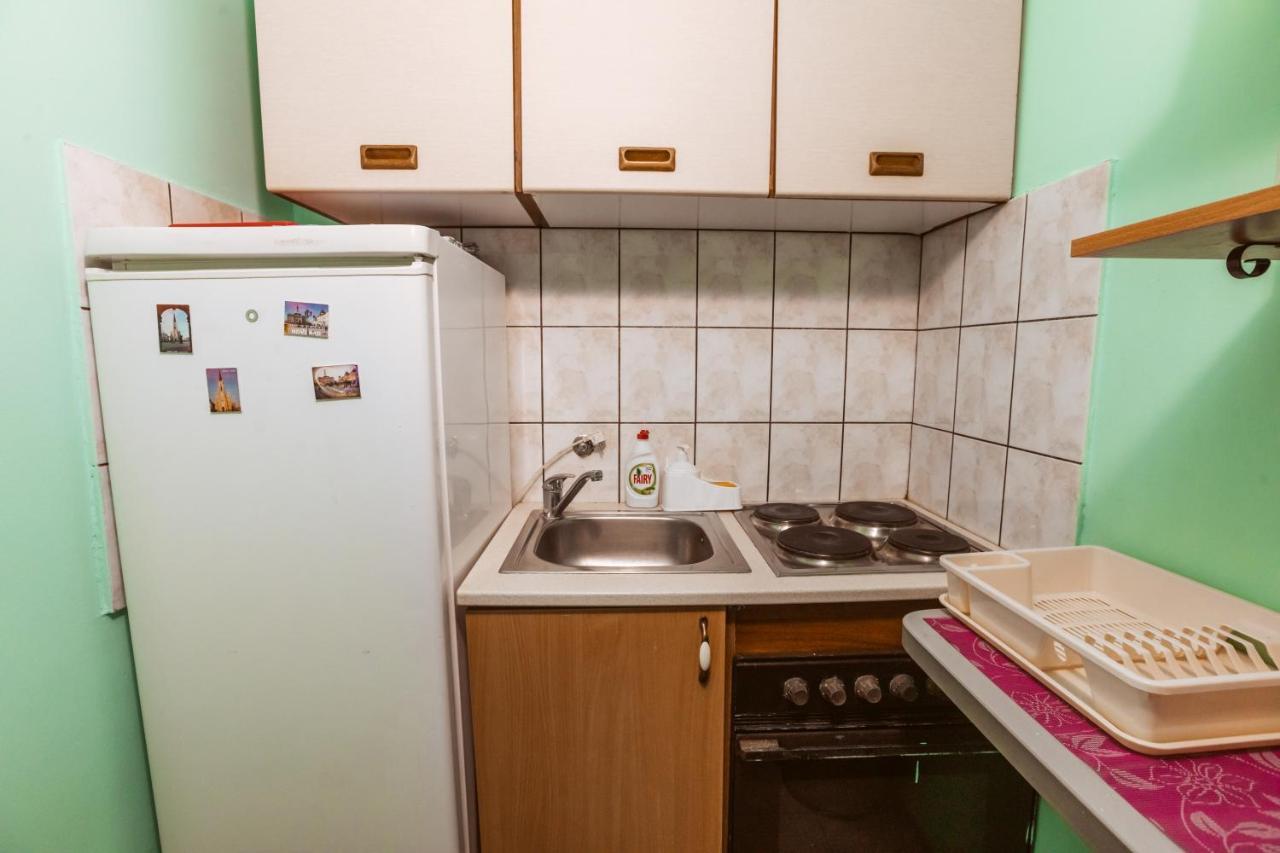 Laufer Hostel Novi Sad Buitenkant foto